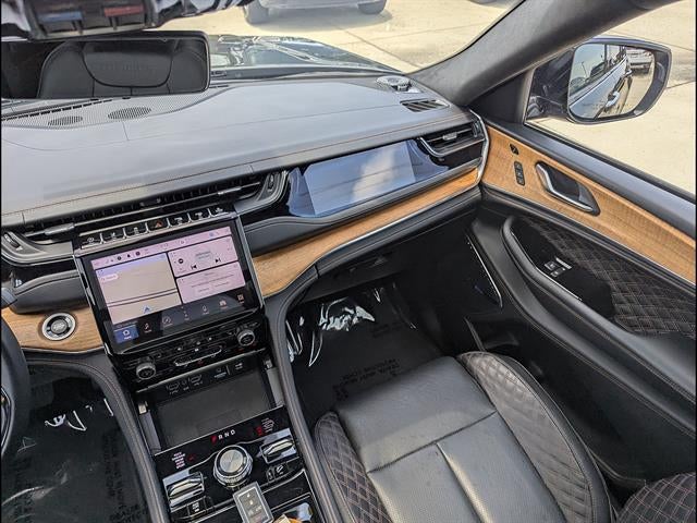 2023 Jeep Grand Cherokee Summit Reserve