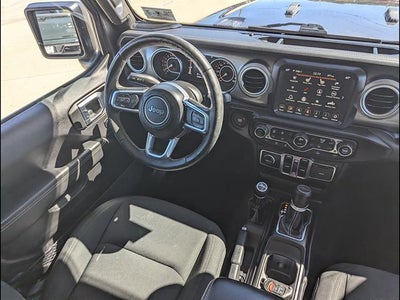 2023 Jeep Gladiator Overland 4x4