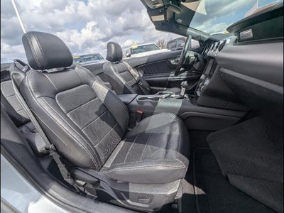 2021 Ford Mustang EcoBoost