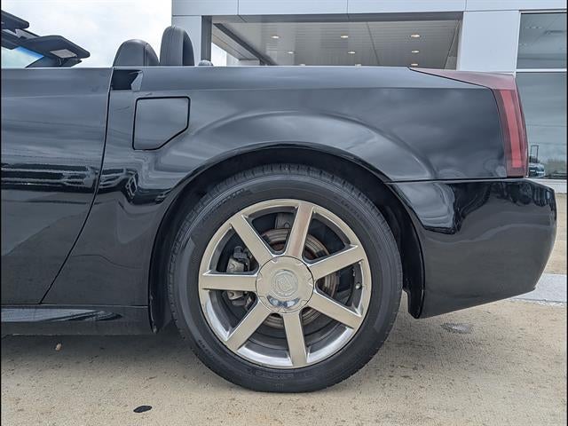 2006 Cadillac XLR Standard