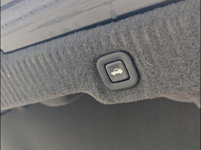 2006 Cadillac XLR Standard