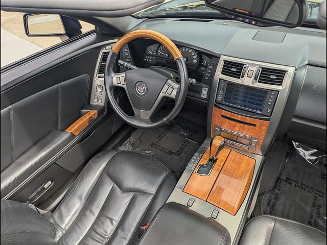 2006 Cadillac XLR Standard