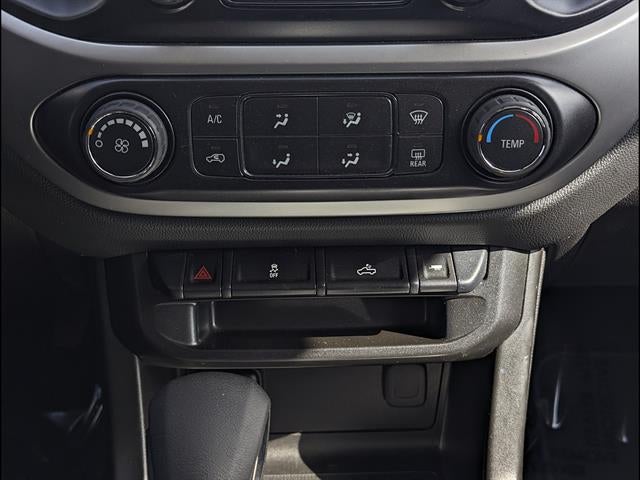 2022 Chevrolet Colorado LT - Photo 30