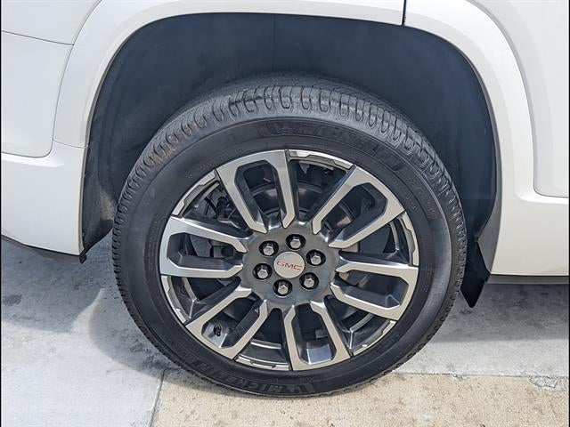 2020 GMC Acadia Denali
