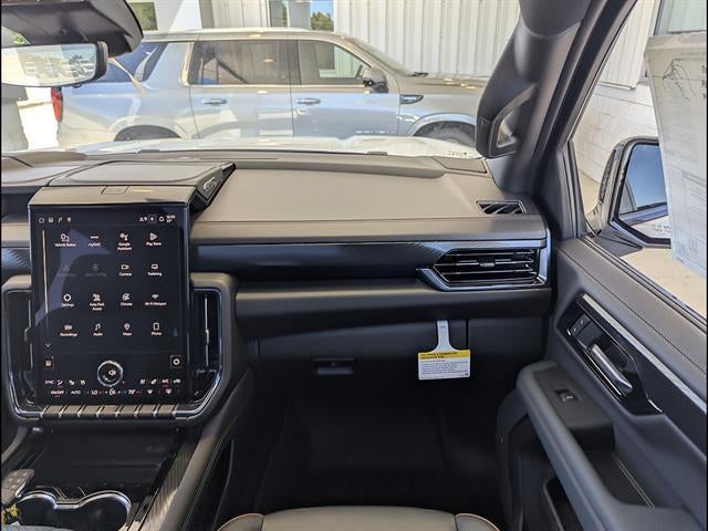 2026 GMC Yukon XL AT4 - Photo 4