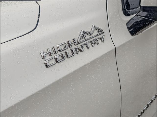 2025 Chevrolet Suburban High Country