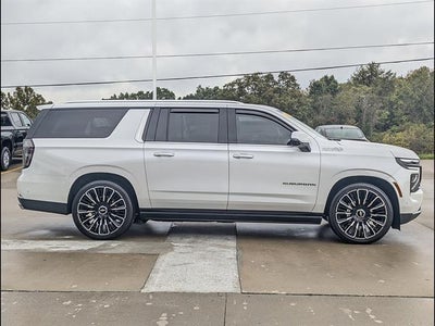 2025 Chevrolet Suburban High Country