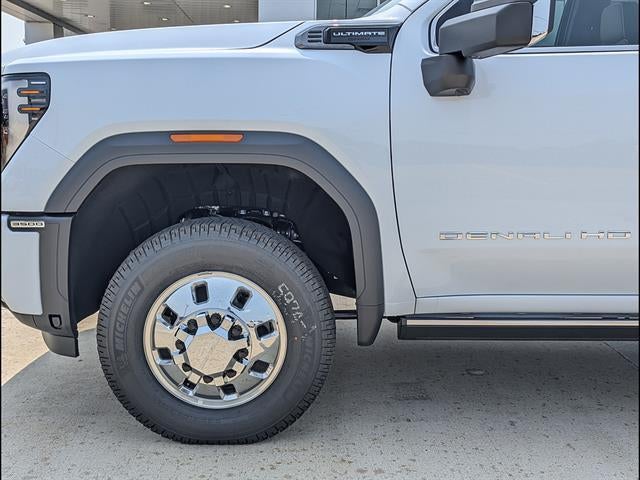 2026 GMC Sierra 3500 HD Denali Ultimate DRW