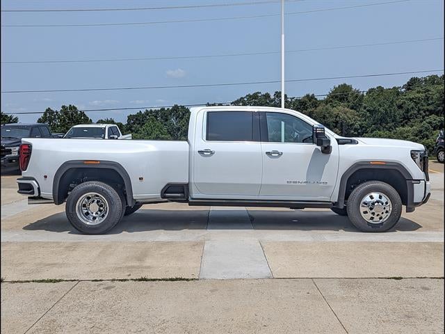 2026 GMC Sierra 3500 HD Denali Ultimate DRW