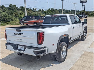 2026 GMC Sierra 3500 HD Denali Ultimate DRW