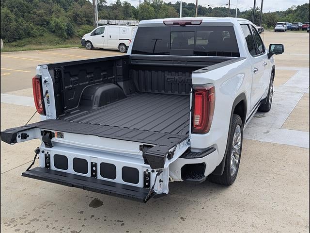 2026 GMC Sierra 1500 Denali - Photo 13