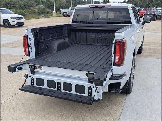 2026 GMC Sierra 1500 Denali - Photo 13
