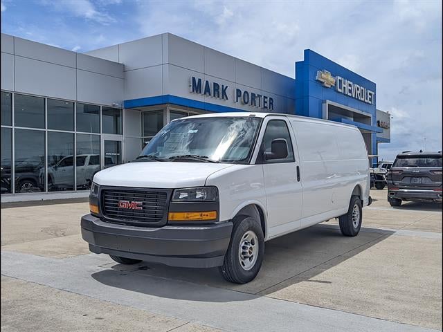 2026 GMC Savana 2500 Ext WB's photo