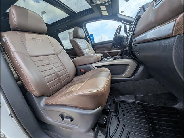 2021 Nissan TITAN Crew Cab Platinum Reserve 4x4