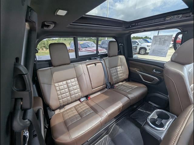 2021 Nissan TITAN Crew Cab Platinum Reserve 4x4