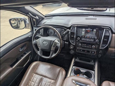 2021 Nissan TITAN Crew Cab Platinum Reserve 4x4