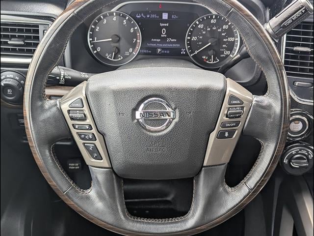 2021 Nissan TITAN Crew Cab Platinum Reserve 4x4