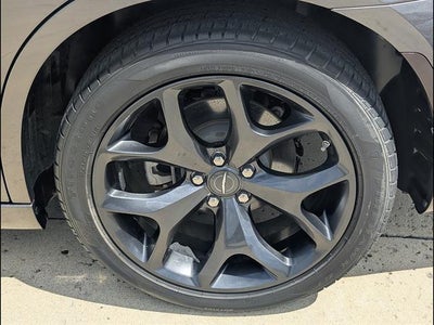 2023 Chrysler 300 Touring L