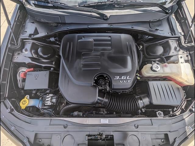 2023 Chrysler 300 Touring L