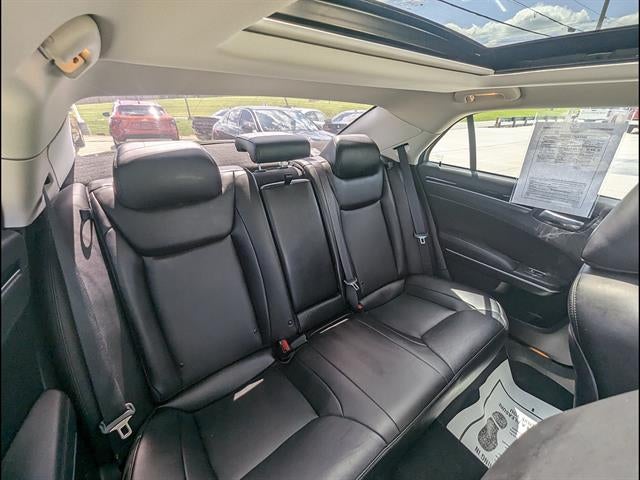 2023 Chrysler 300 Touring L