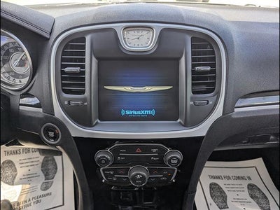 2023 Chrysler 300 Touring L