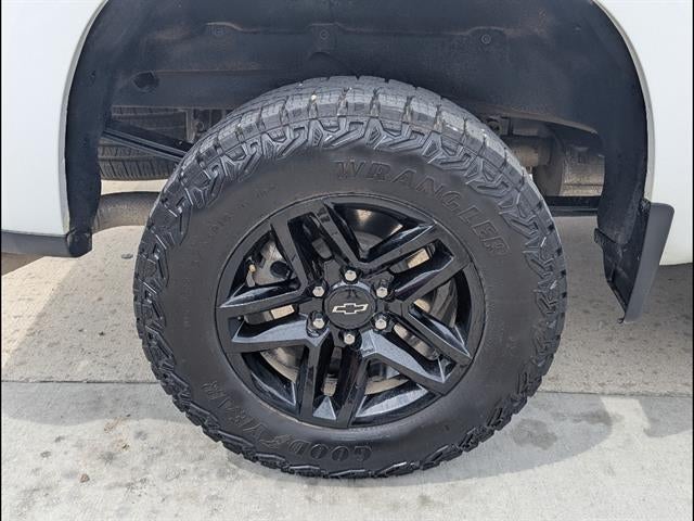 2025 Chevrolet Silverado 1500 Custom Trail Boss