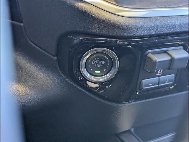 2026 GMC Sierra 1500 SLT - Photo 24