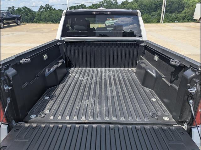 2026 Toyota Tacoma 4WD SR5
