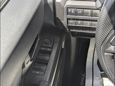 2026 Toyota Tacoma 4WD SR5