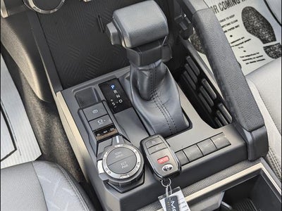 2026 Toyota Tacoma 4WD SR5