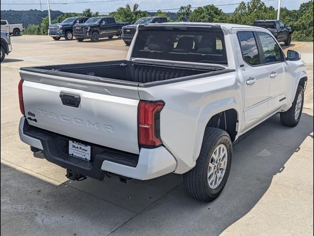 2026 Toyota Tacoma 4WD SR5