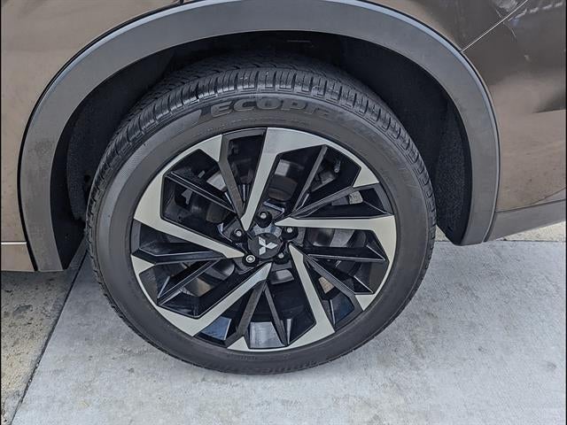 2023 Mitsubishi Outlander SEL