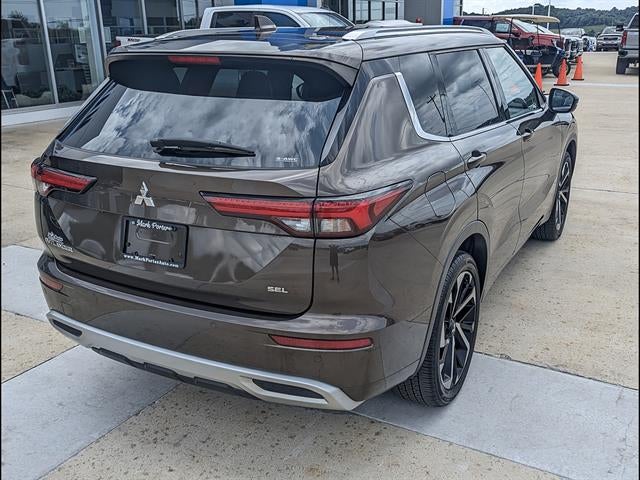 2023 Mitsubishi Outlander SEL
