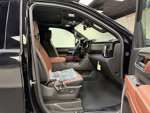 2026 GMC Sierra 3500 HD Denali Ultimate DRW