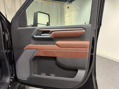 2026 GMC Sierra 3500 HD Denali Ultimate DRW