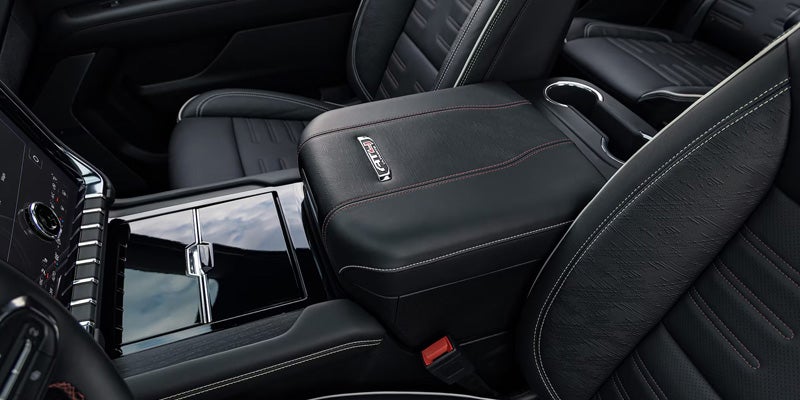 GMC Yukon XL front seating